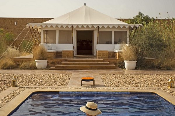 Royal-Luxury-Tents-4.jpeg